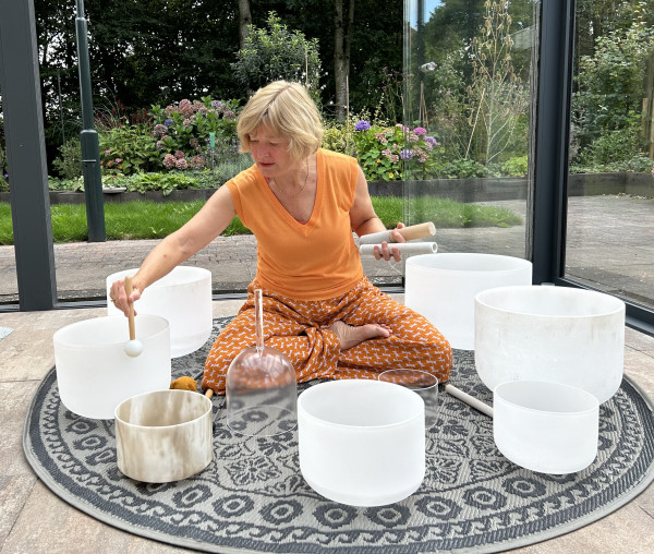 Zondag 7 december - Meditatief concert met klankschalen